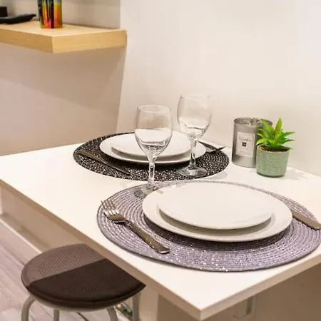 Hsh Condamine-batignolles Cosy Studio *