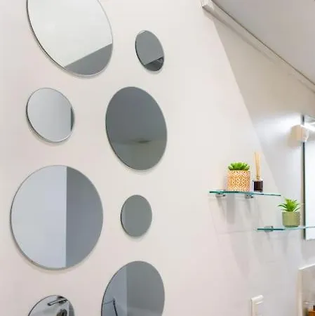 Hsh Condamine-batignolles Cosy Studio *